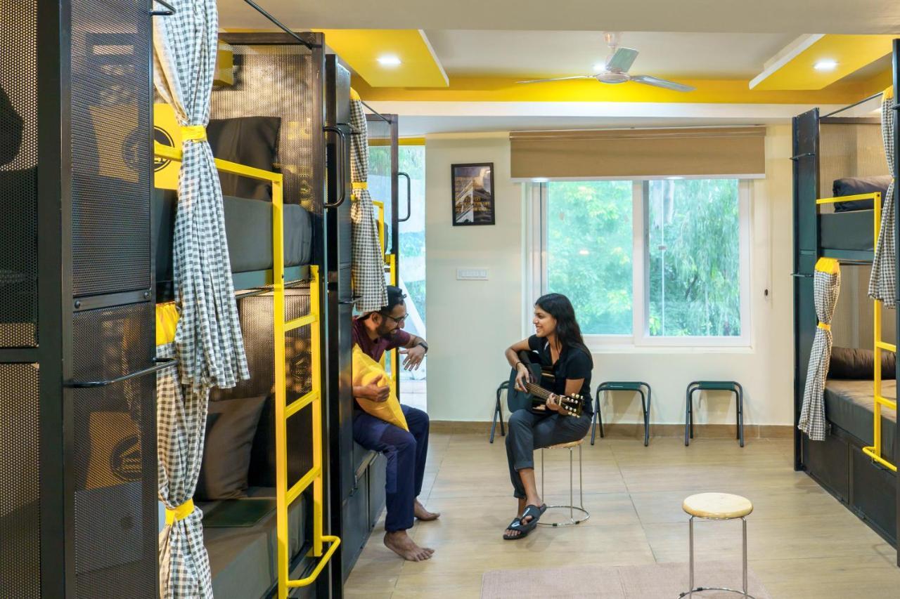 The Hosteller Dehradun Buitenkant foto