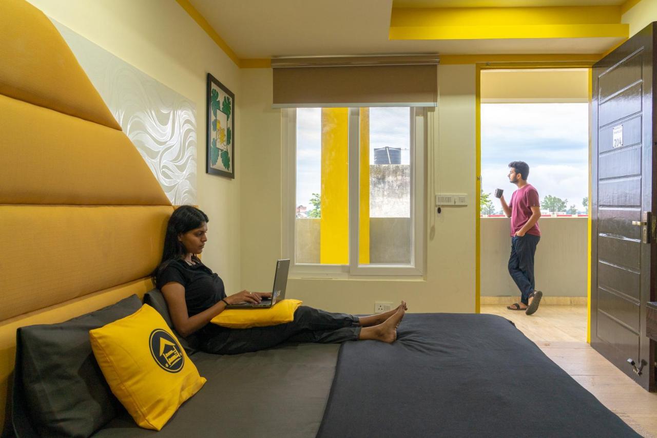The Hosteller Dehradun Buitenkant foto