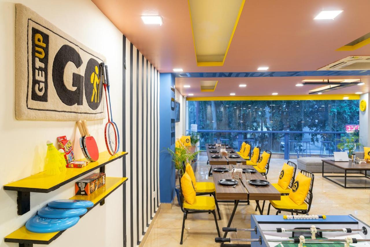 The Hosteller Dehradun Buitenkant foto