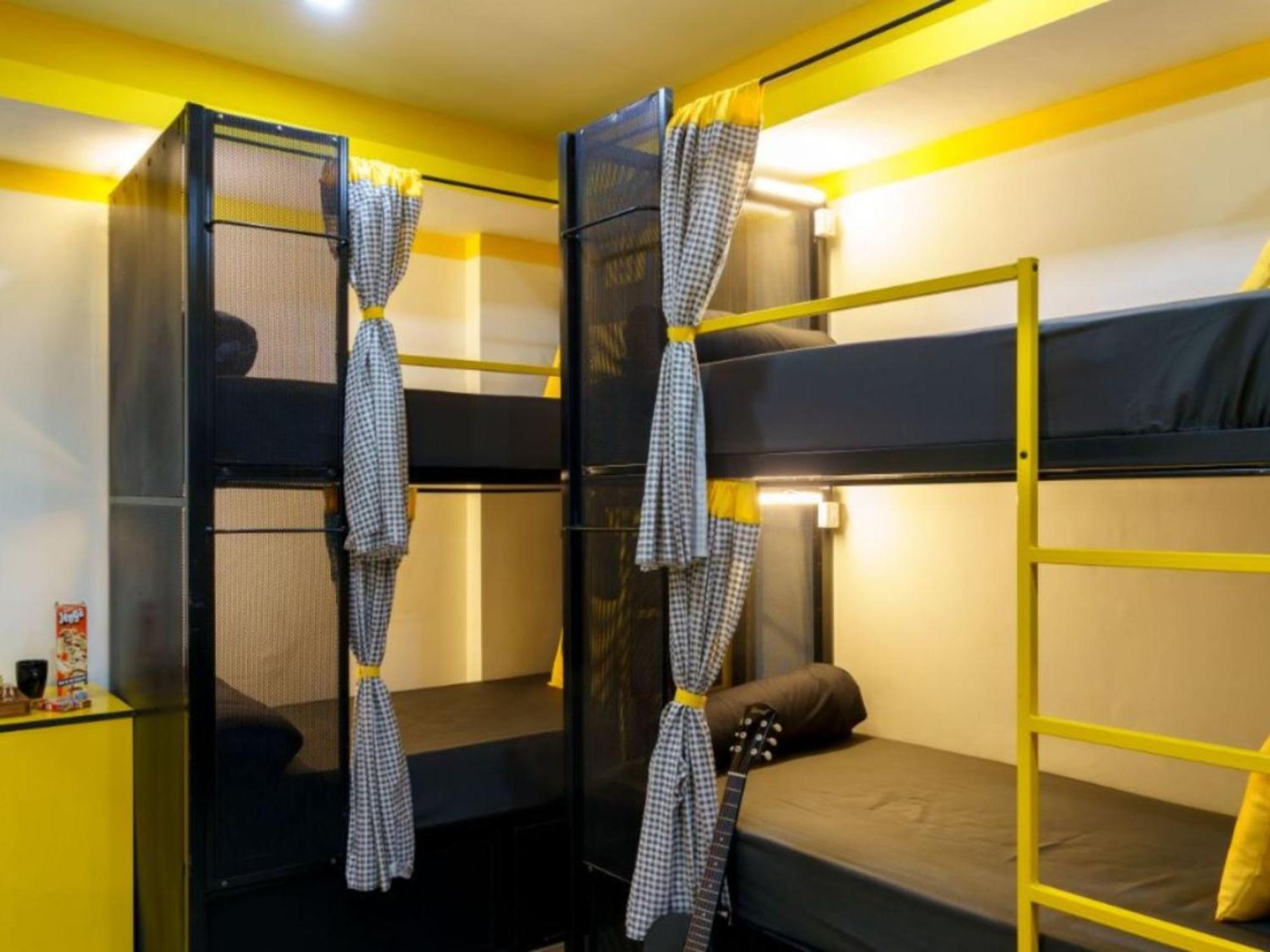 The Hosteller Dehradun Buitenkant foto